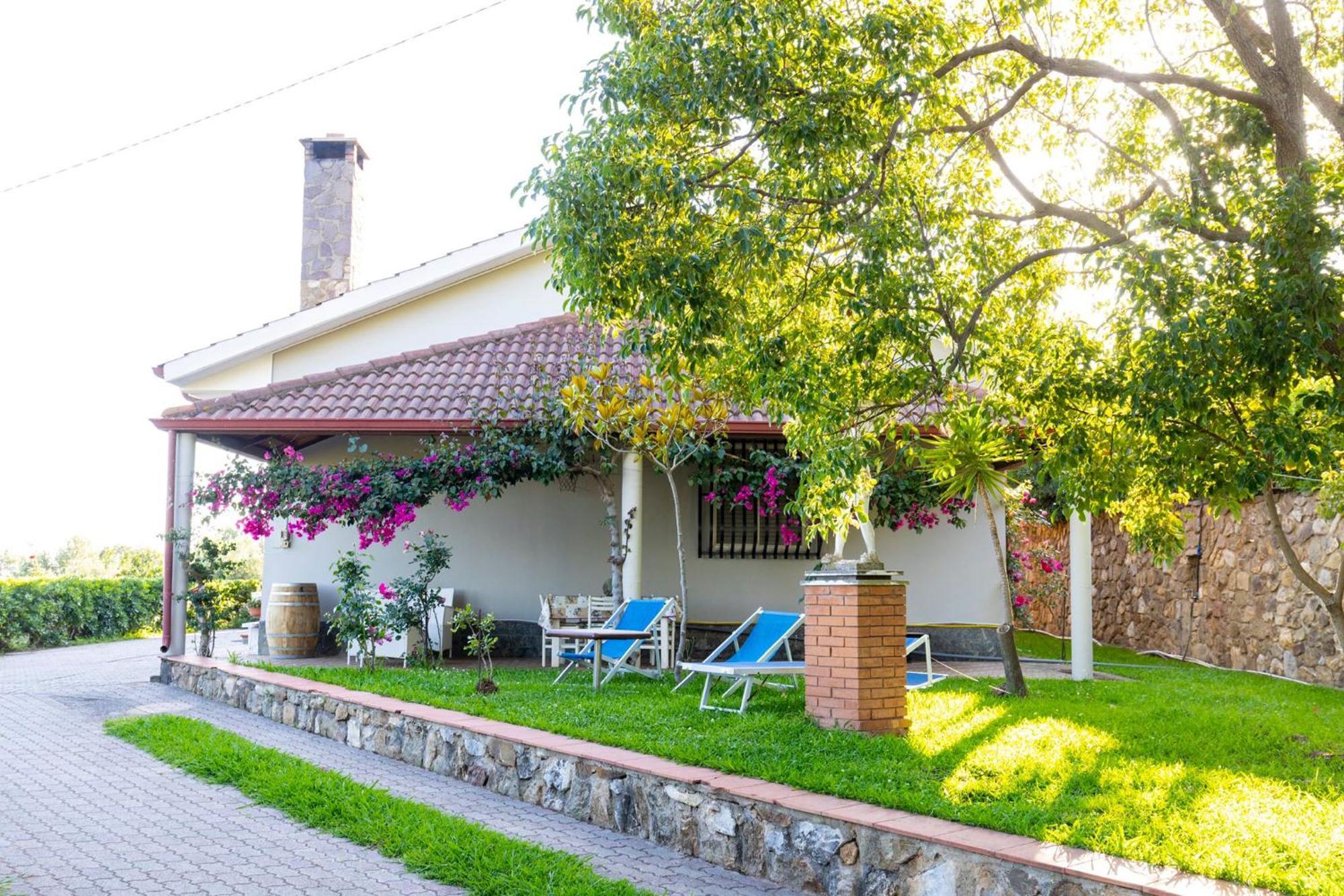 La Casa Di Nonna Villa Ламеция Терме Екстериор снимка